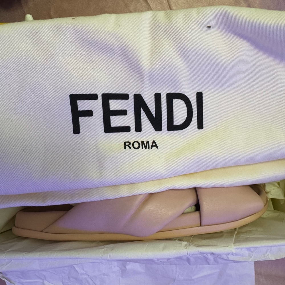 Fendi Blush Pink Knotted Slide Sandals with Gold Accent - Picture 4 of 9